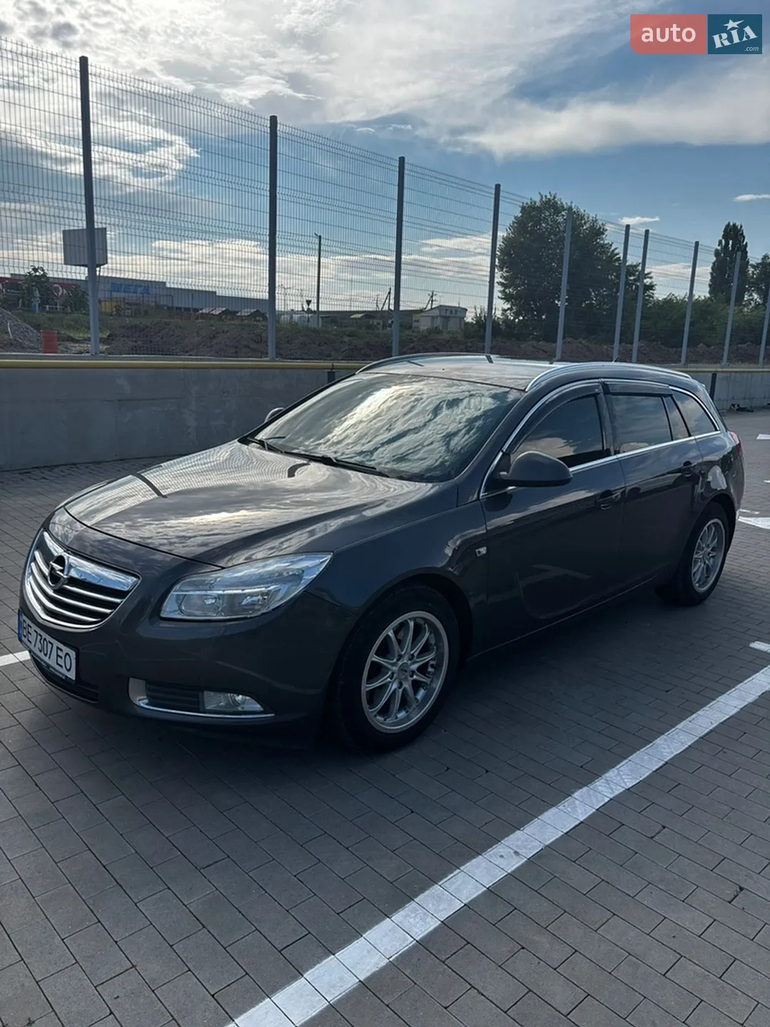 Opel Insignia, 2011
