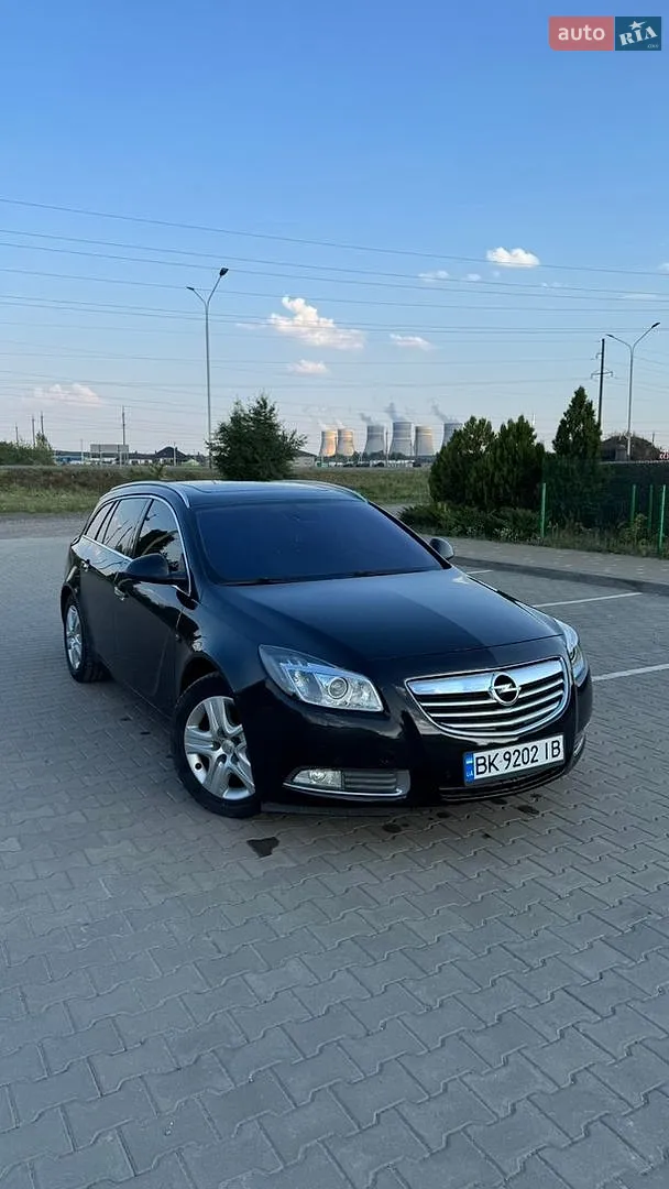 Opel Insignia, 2010