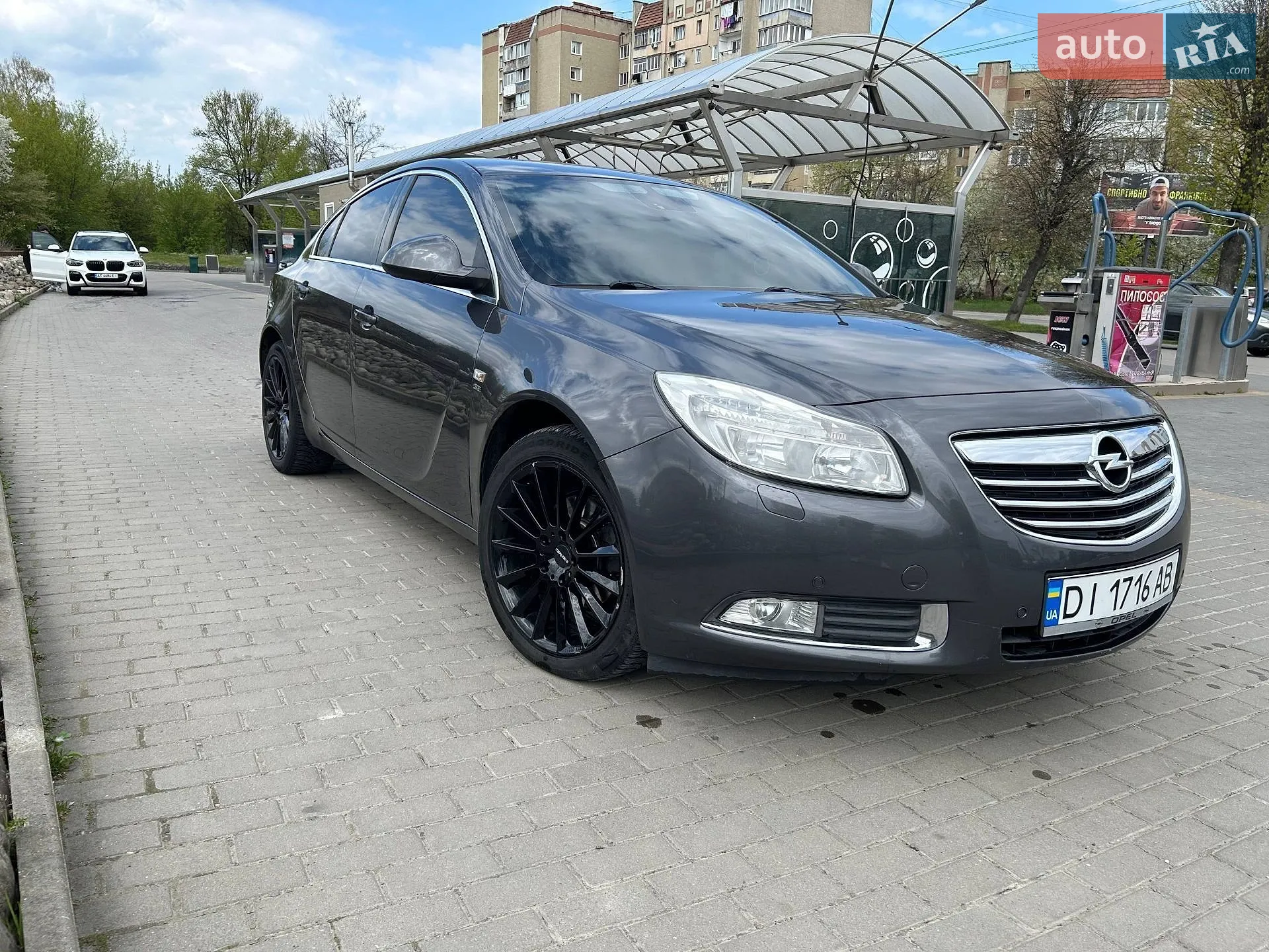 Opel Insignia, 2011