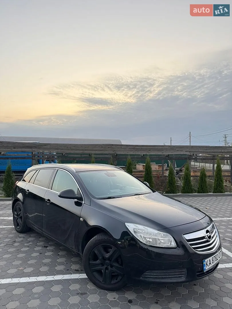 Opel Insignia, 2011