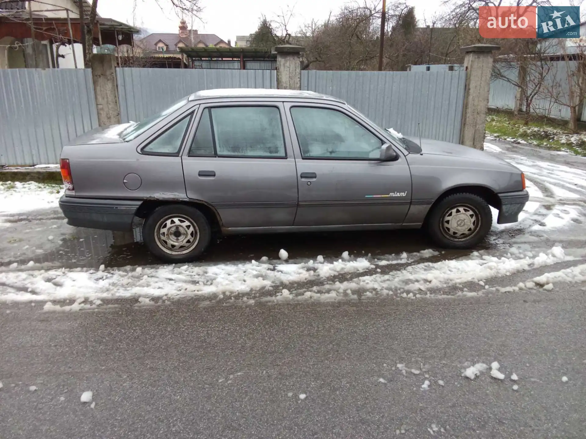 Opel Kadett, 1988