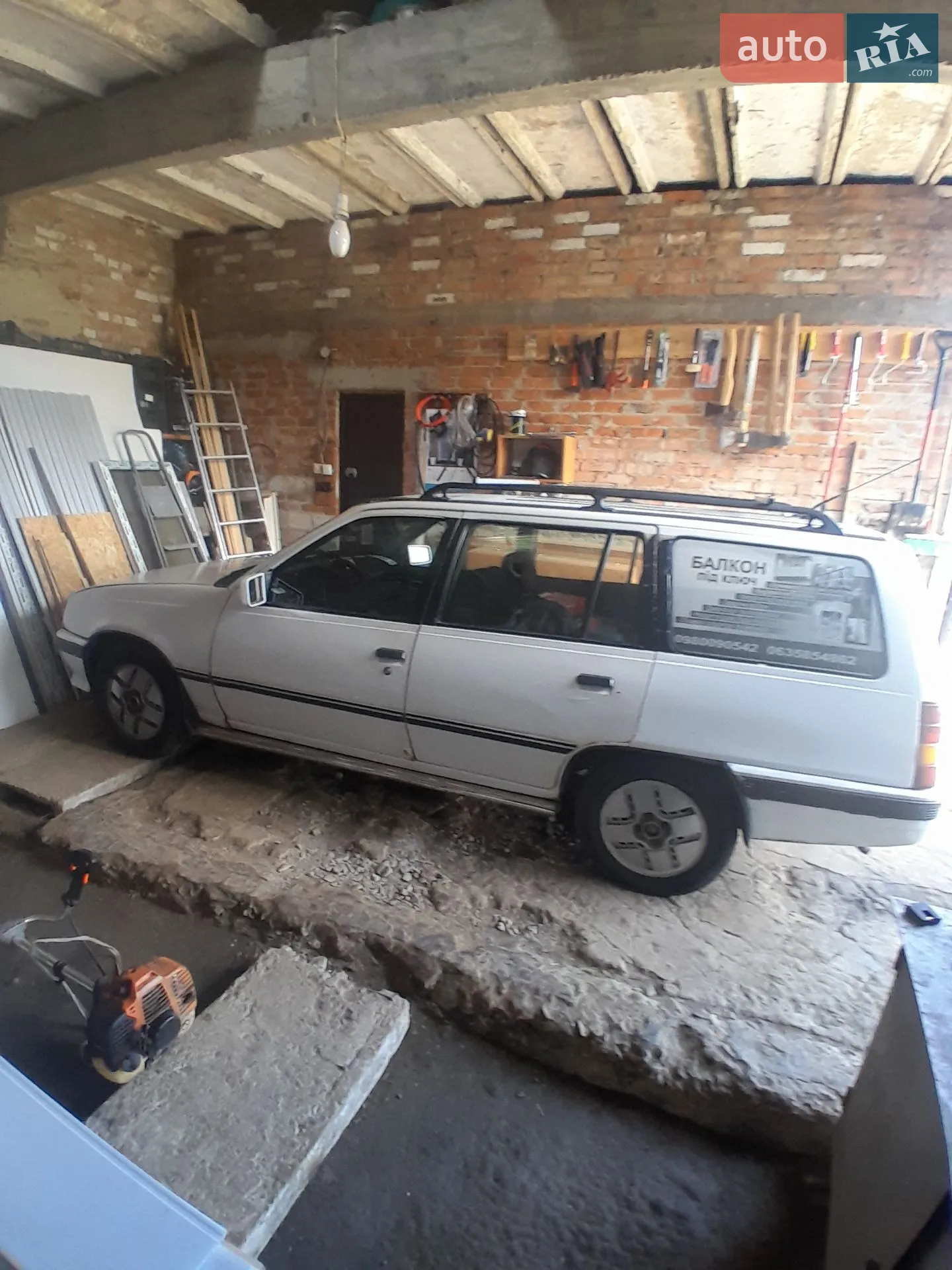 Opel Kadett, 1988