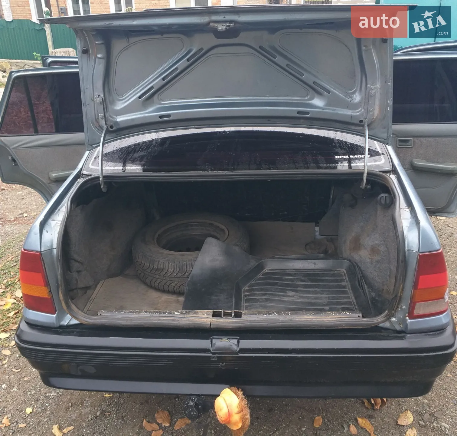 Opel Kadett, 1988
