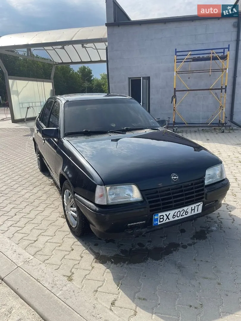 Opel Kadett, 1987
