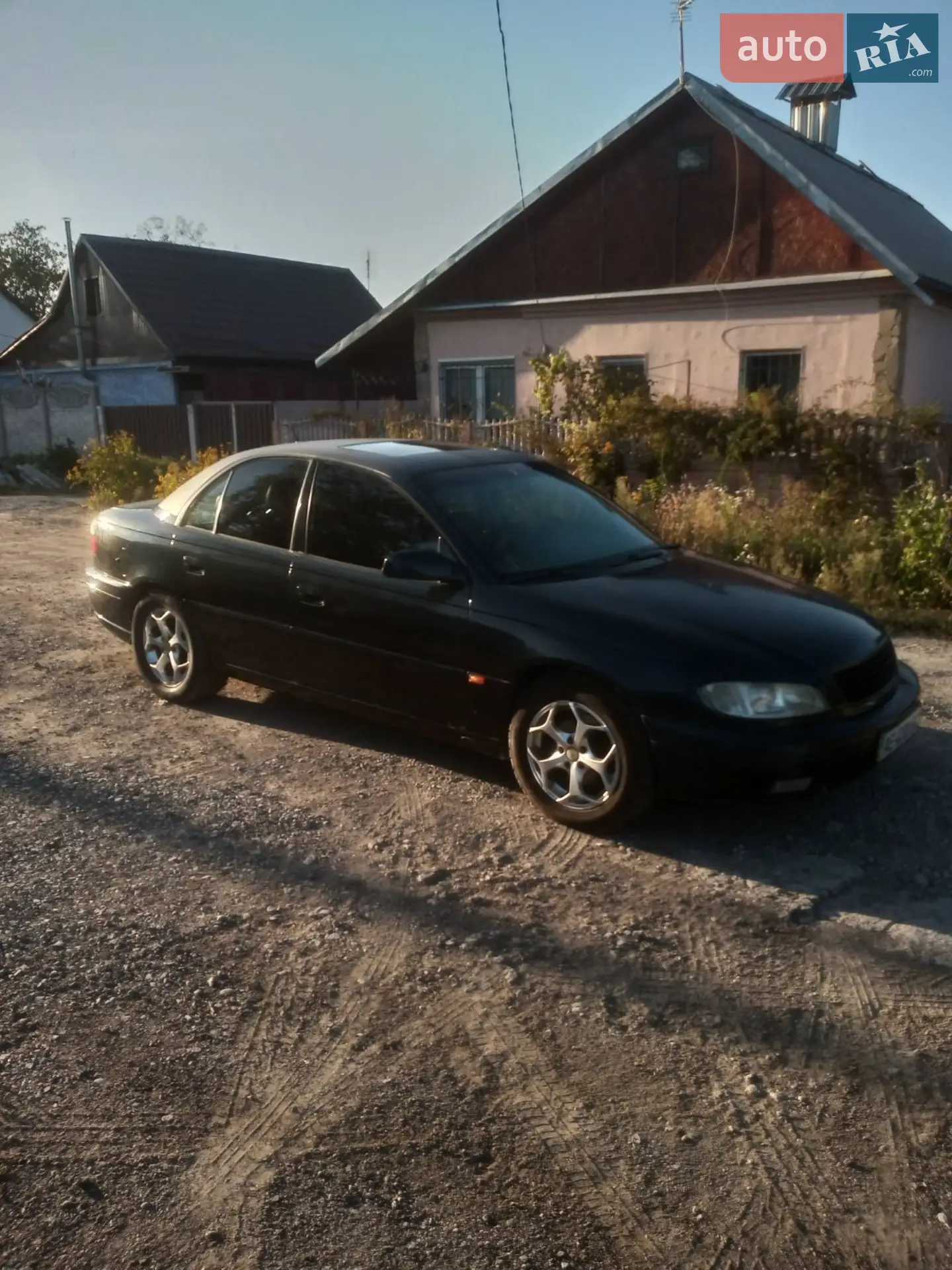 Opel Omega, 2000