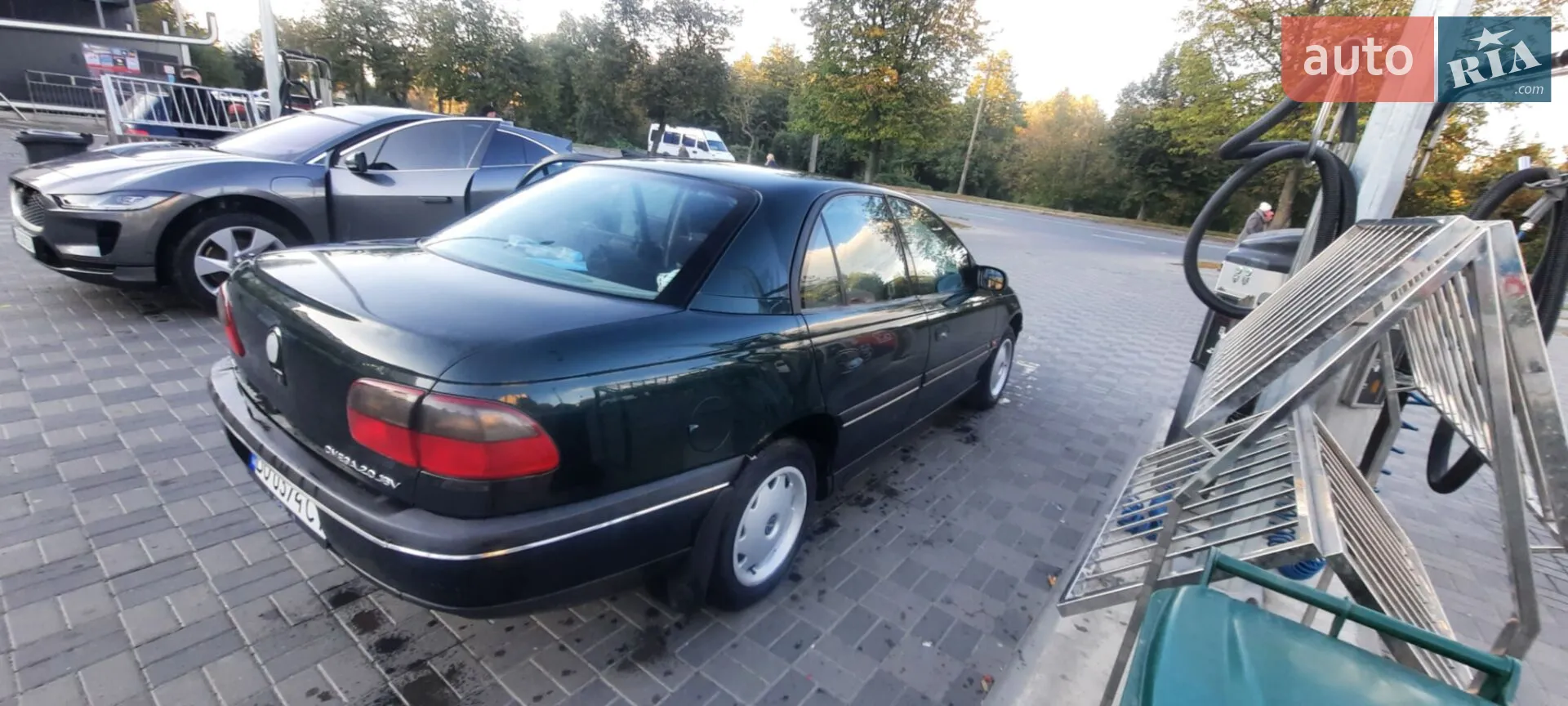 Opel Omega, 1995
