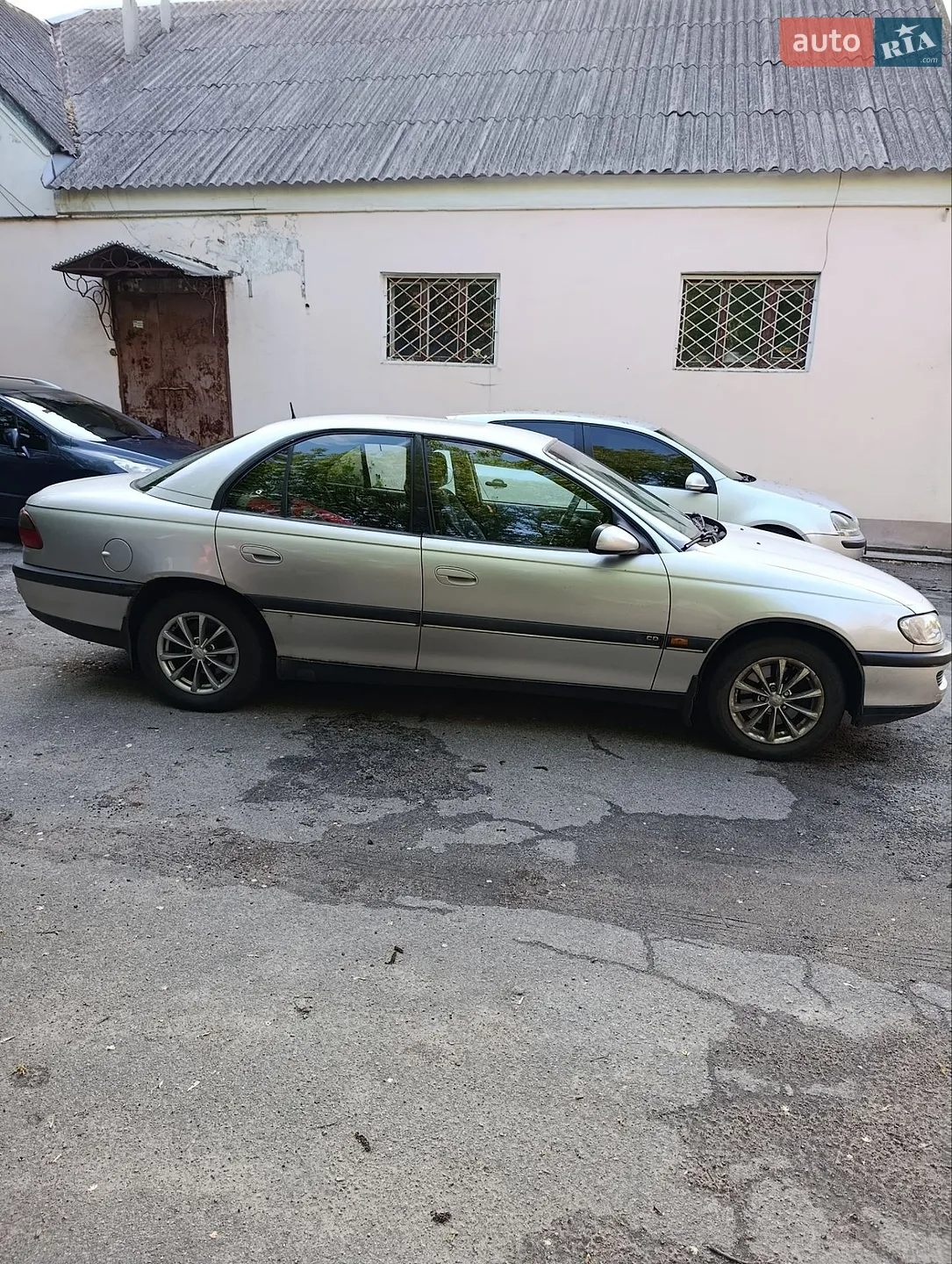 Opel Omega, 1996
