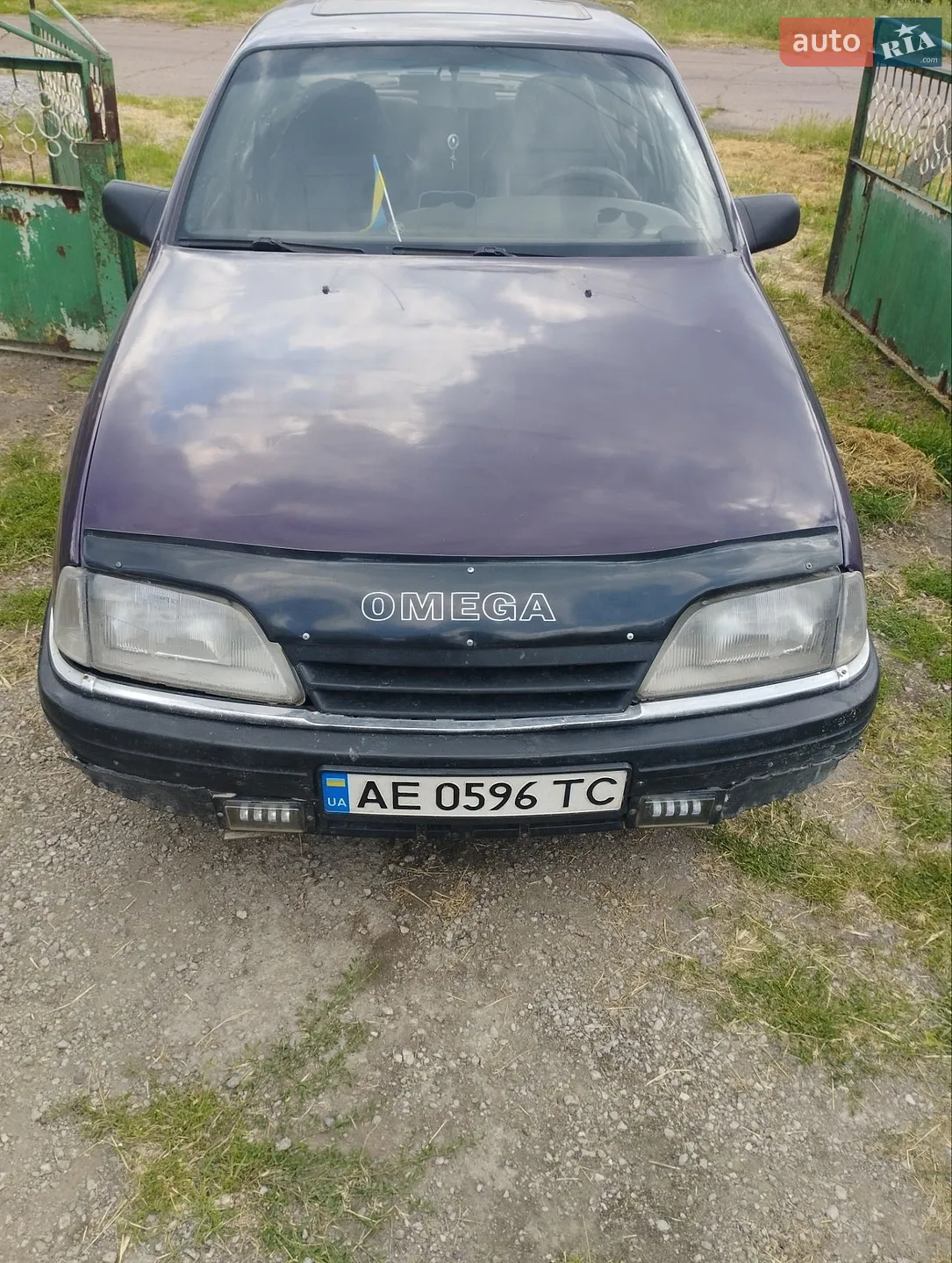 Opel Omega, 1998
