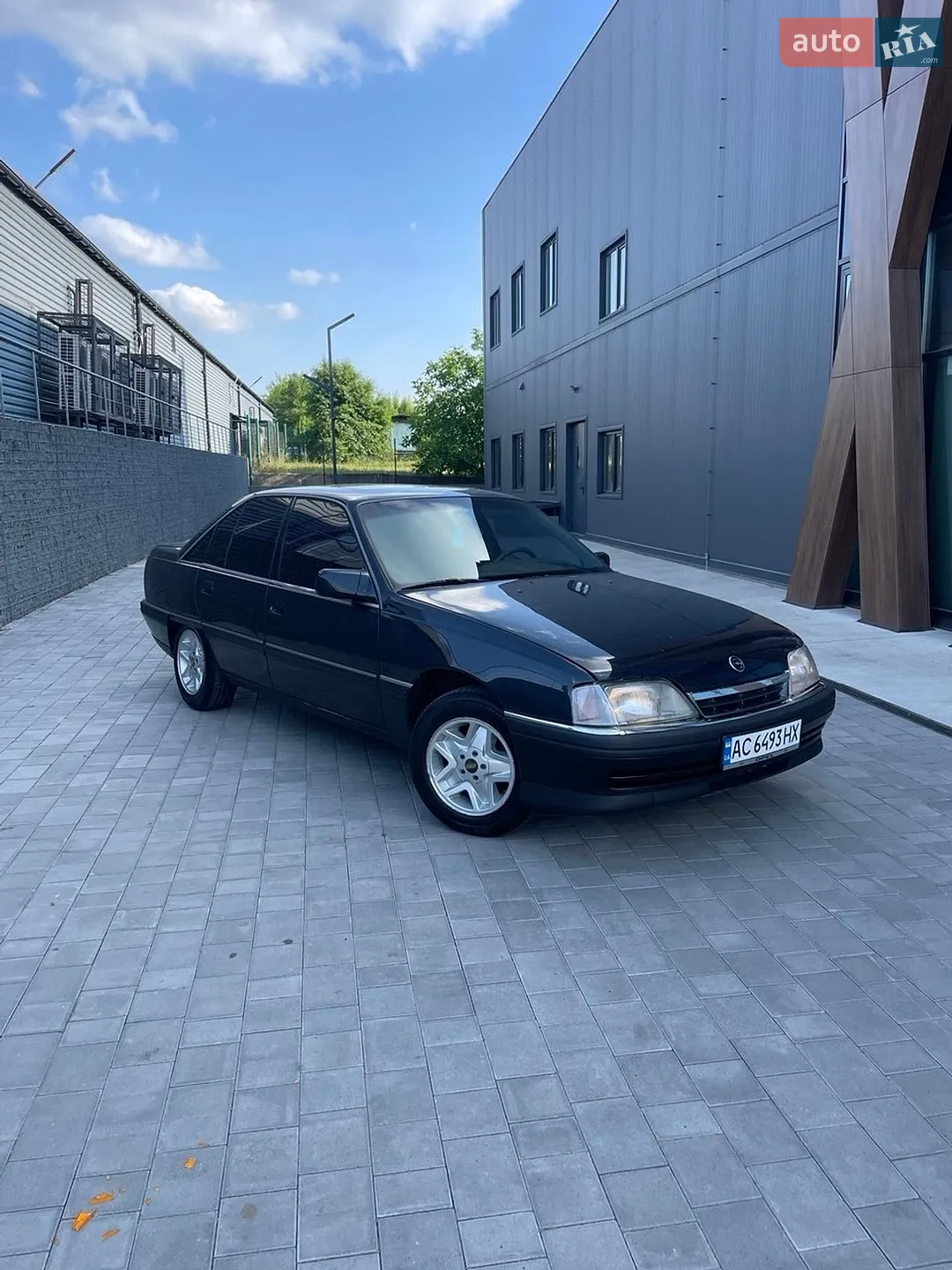 Opel Omega, 1992