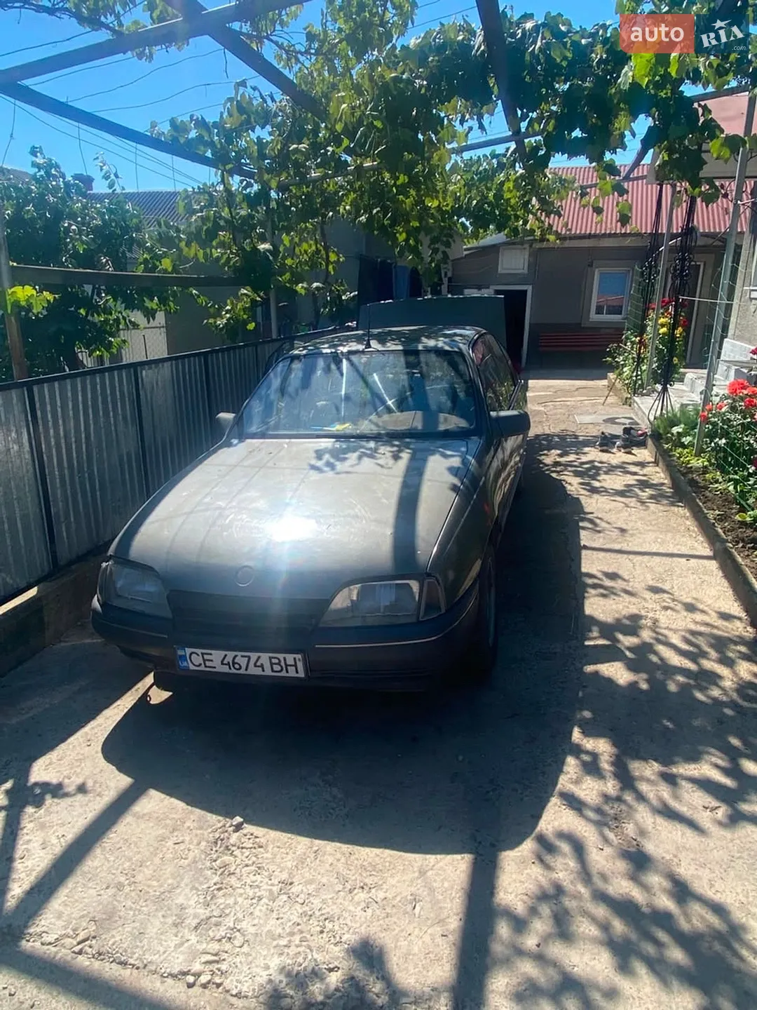 Opel Omega, 1988