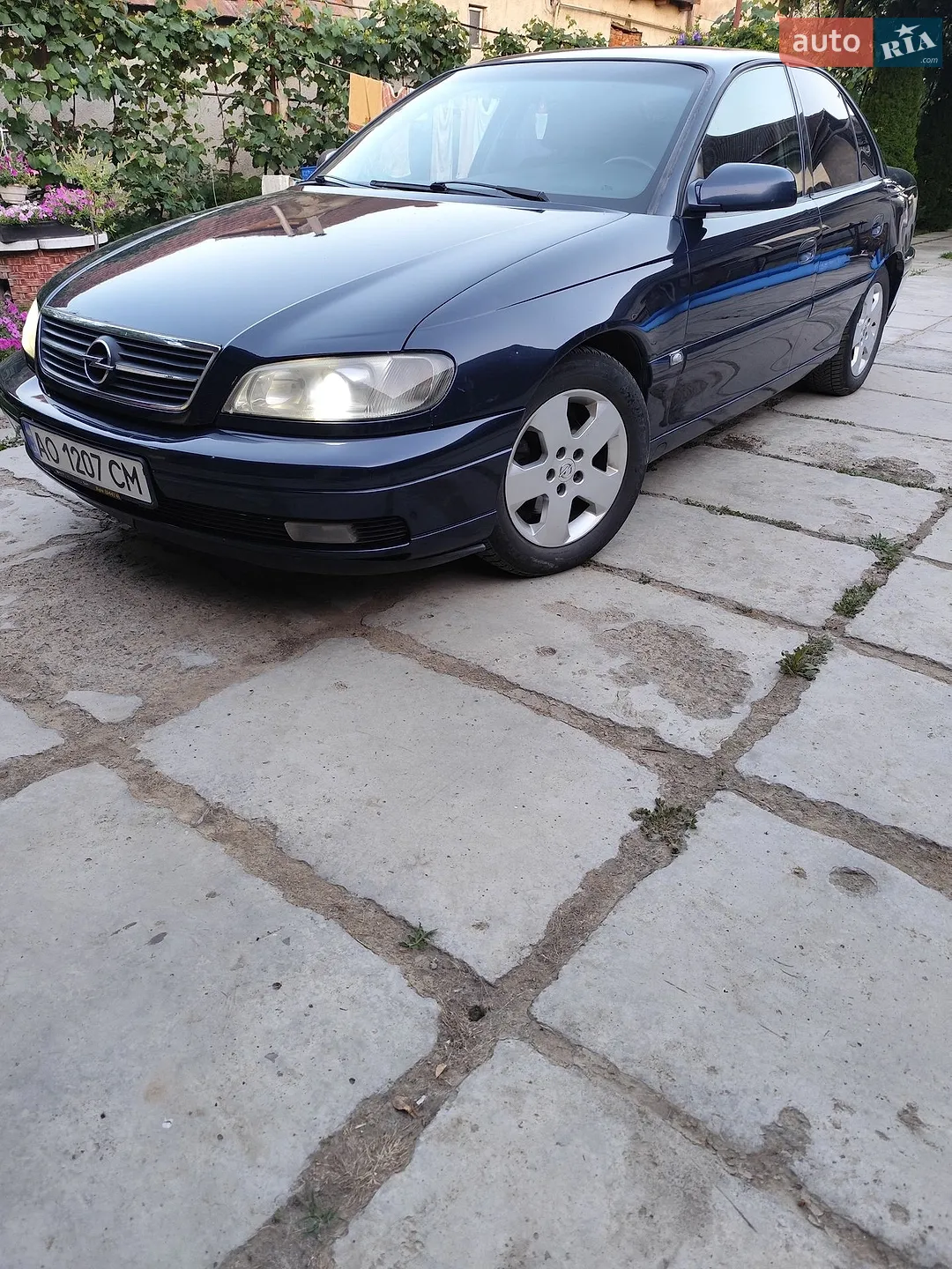 Opel Omega, 2003