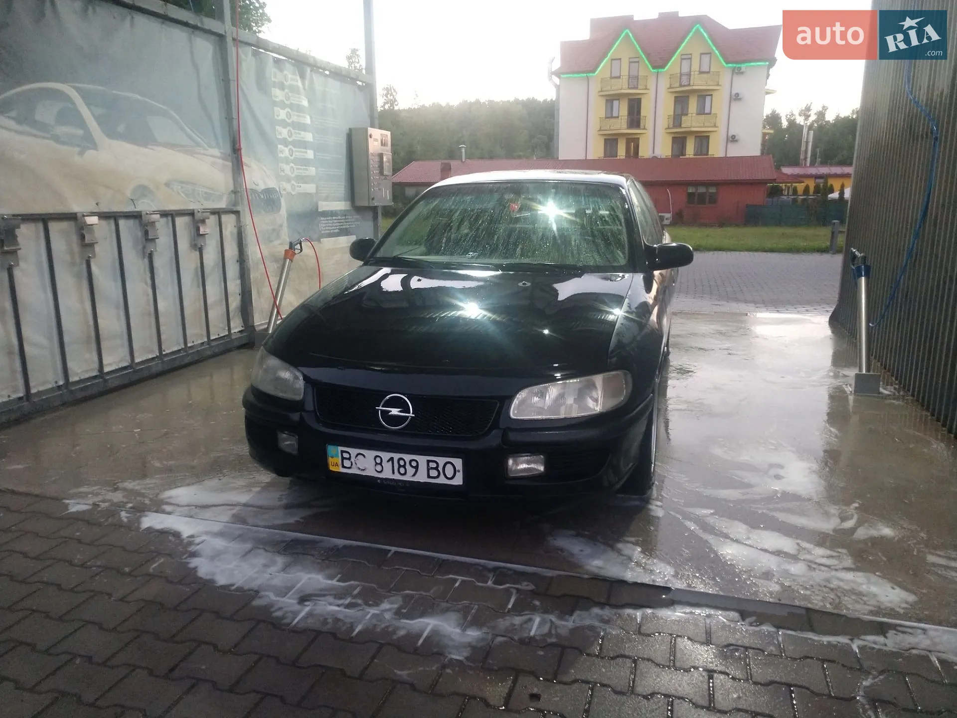 Opel Omega, 1995