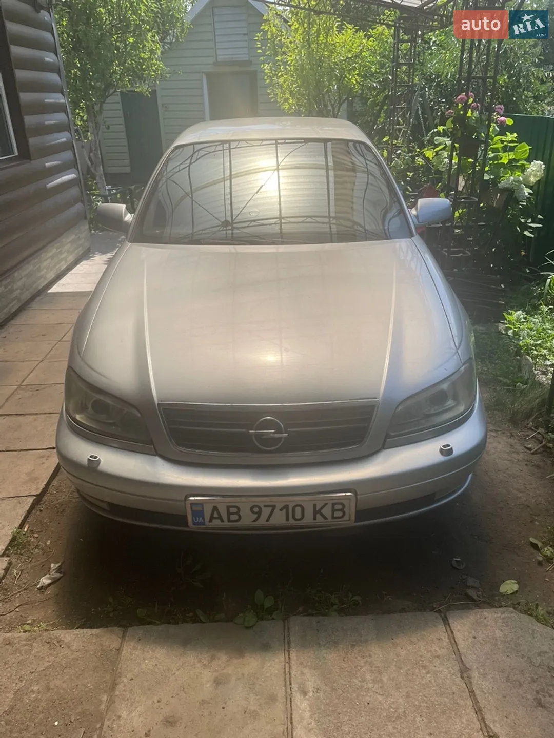Opel Omega, 2000