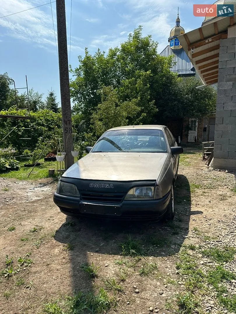 Opel Omega, 1987