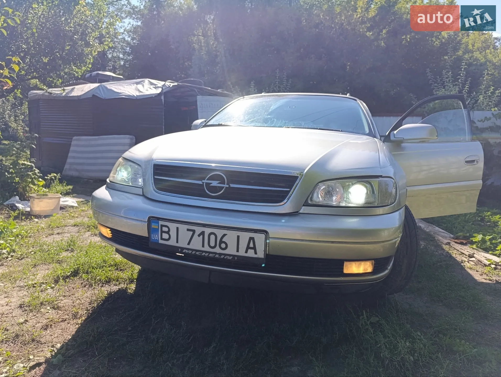 Opel Omega, 2000