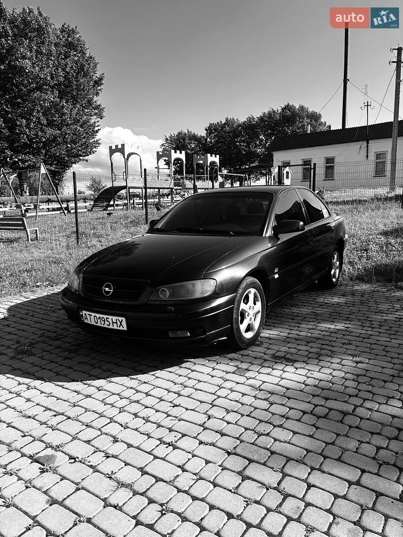 Opel Omega, 2001