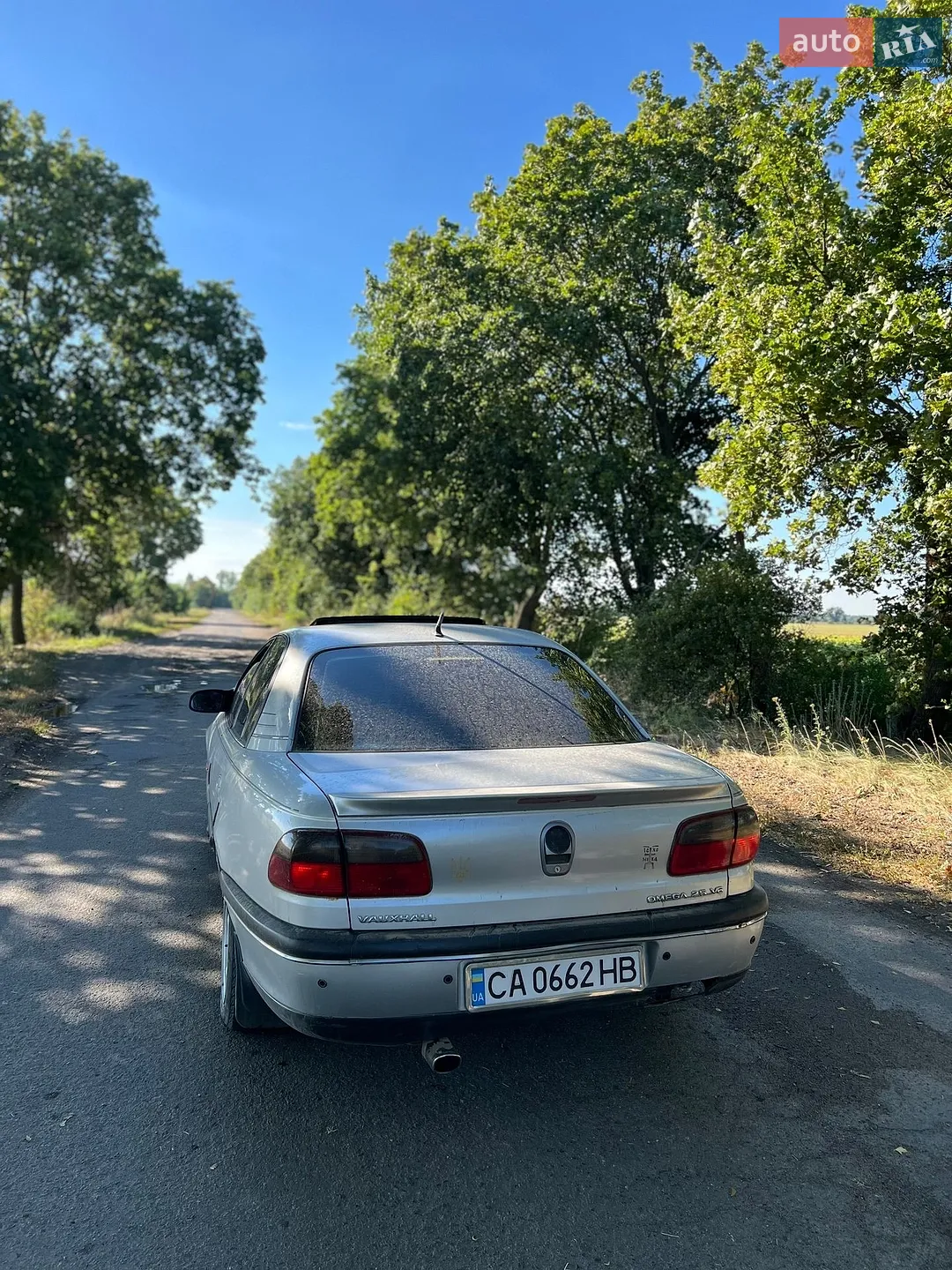 Opel Omega, 1996