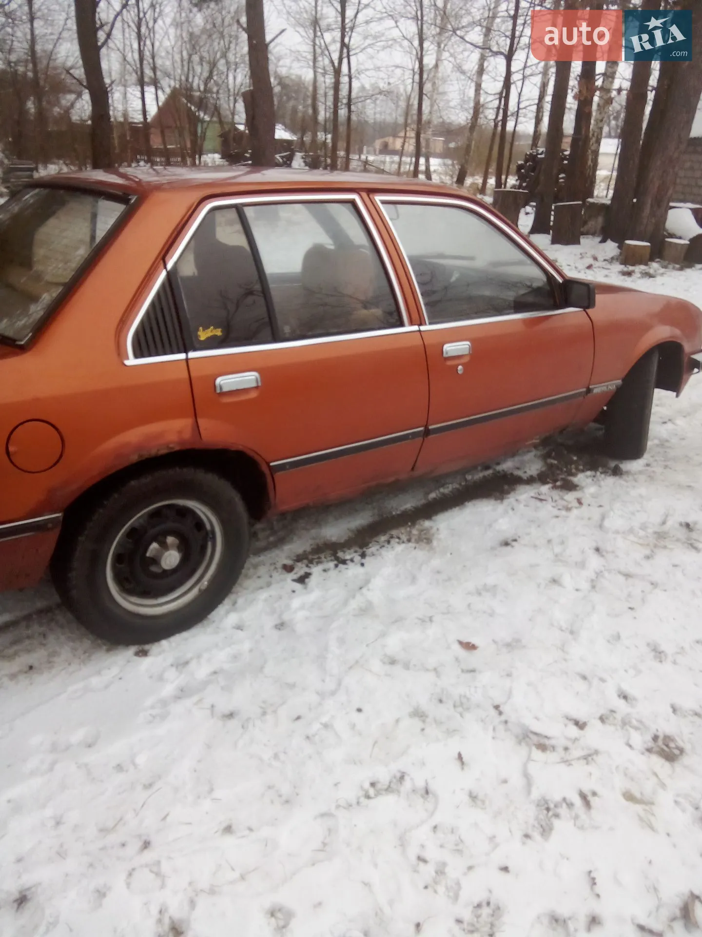 Opel Rekord, 1977