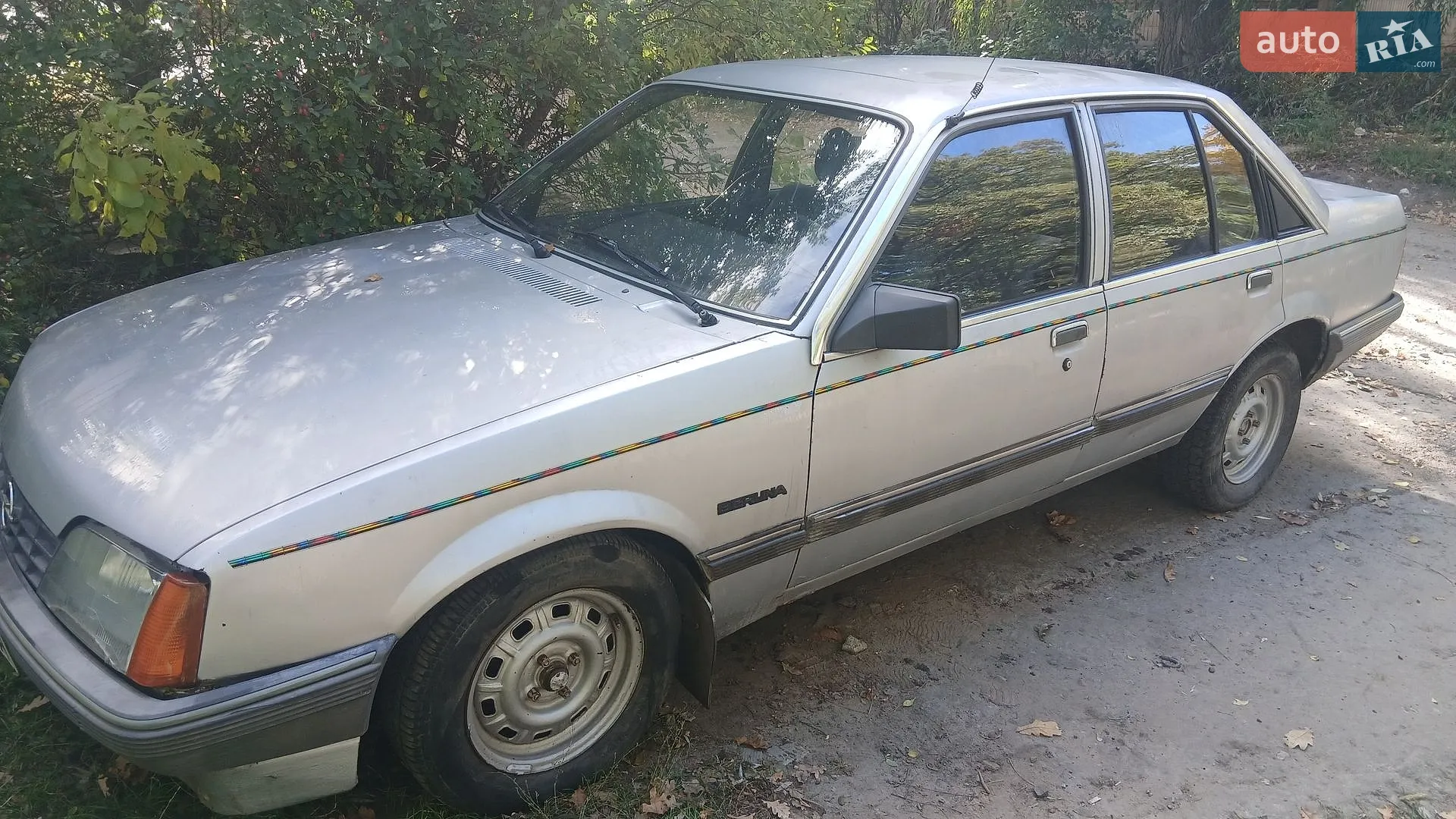 Opel Rekord, 1982