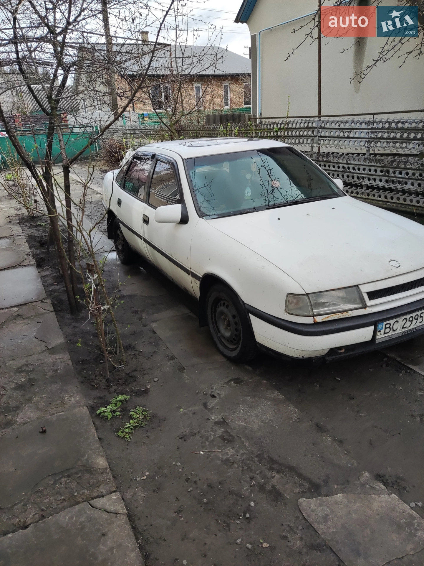Opel Vectra, 1989