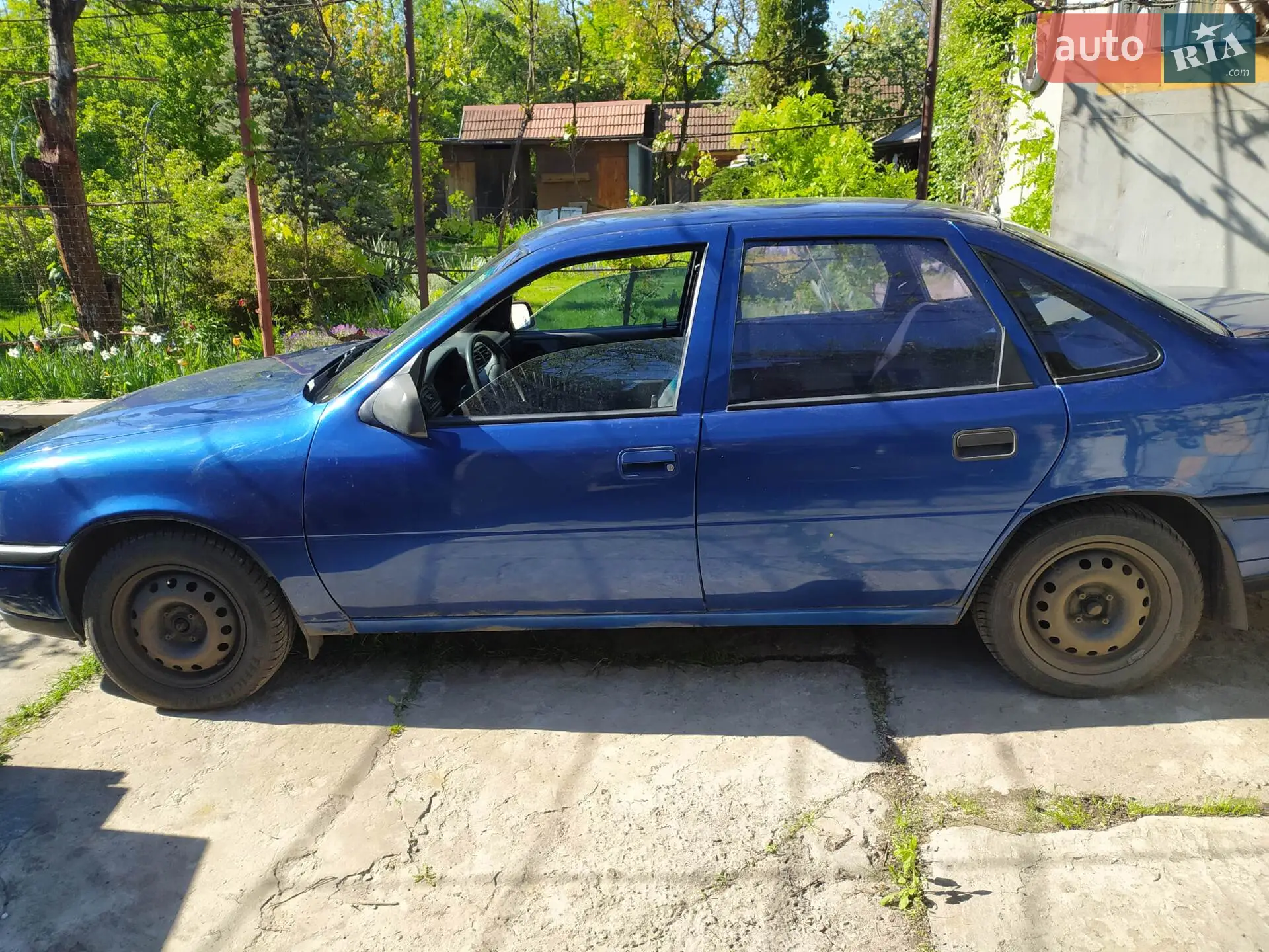 Opel Vectra, 1991