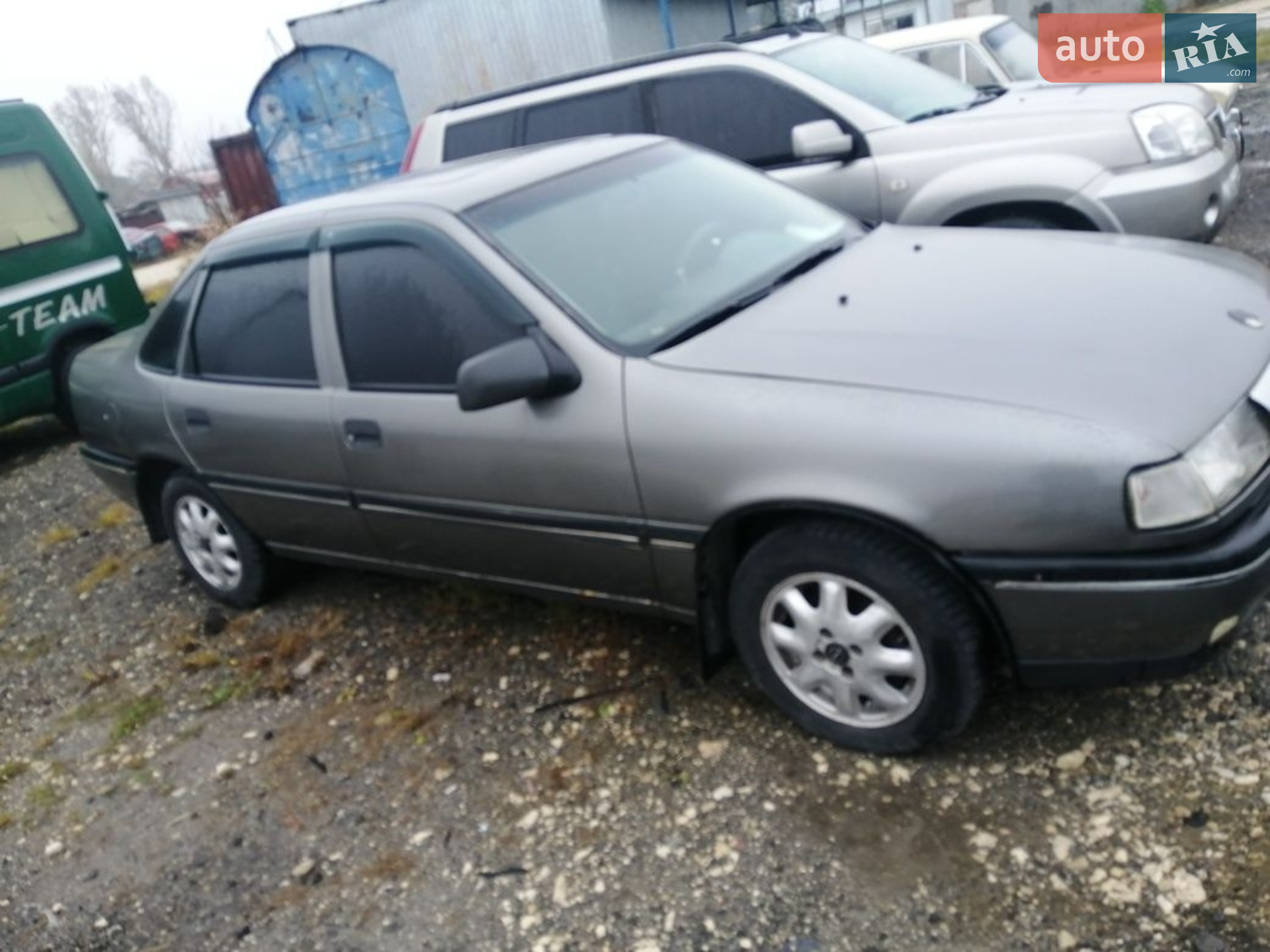 Opel Vectra, 1990