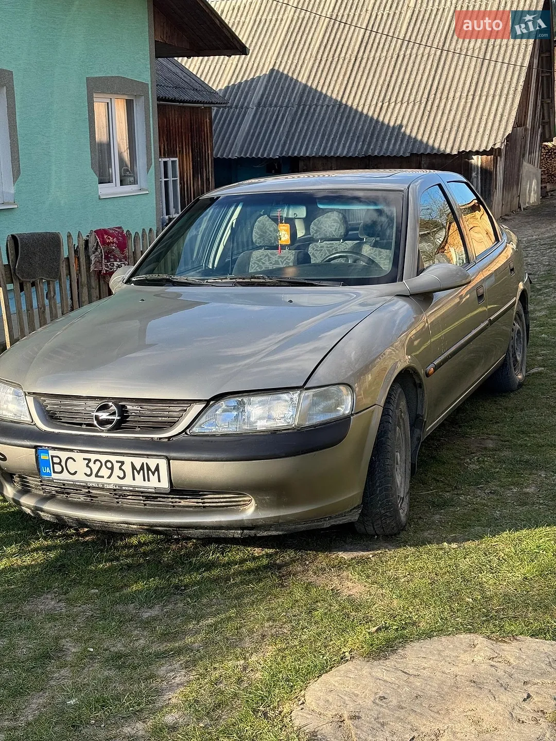 Opel Vectra 1996 — 1