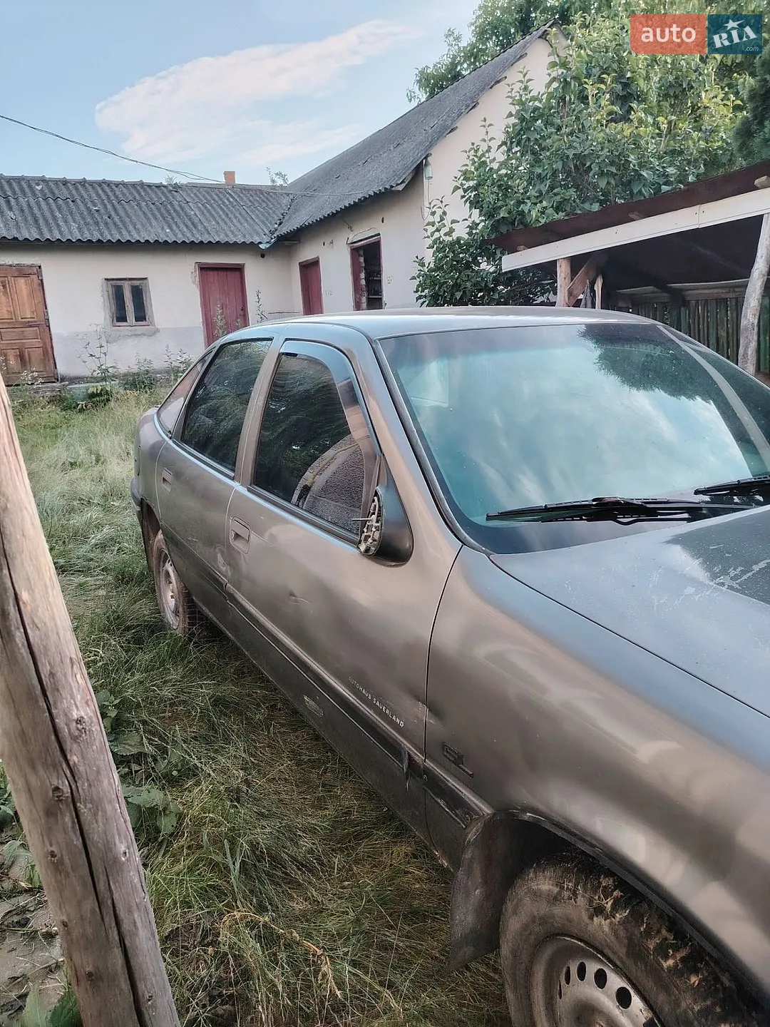 Opel Vectra, 1989
