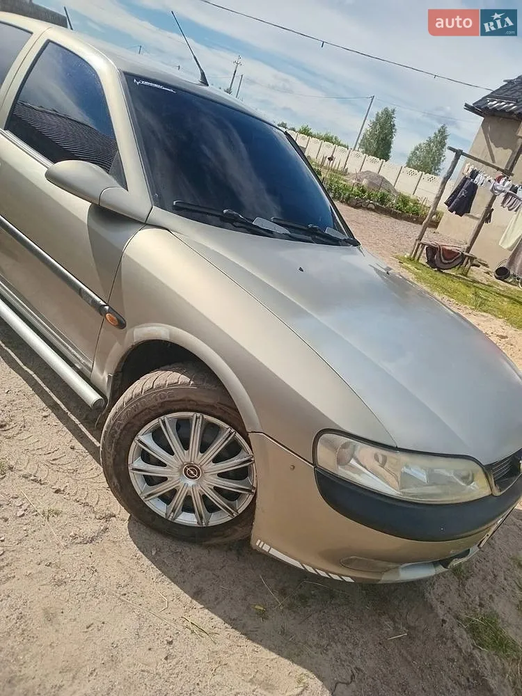 Opel Vectra, 1996
