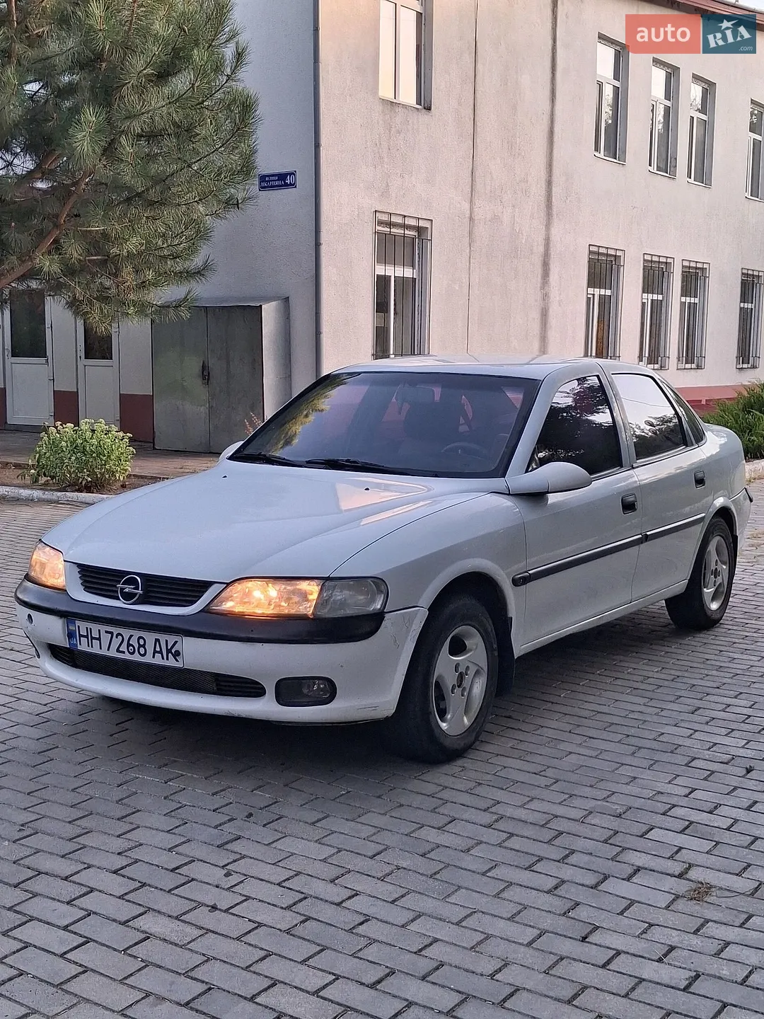Opel Vectra, 1996