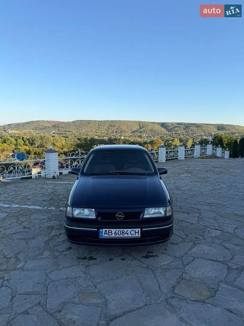 Opel Vectra, 1994