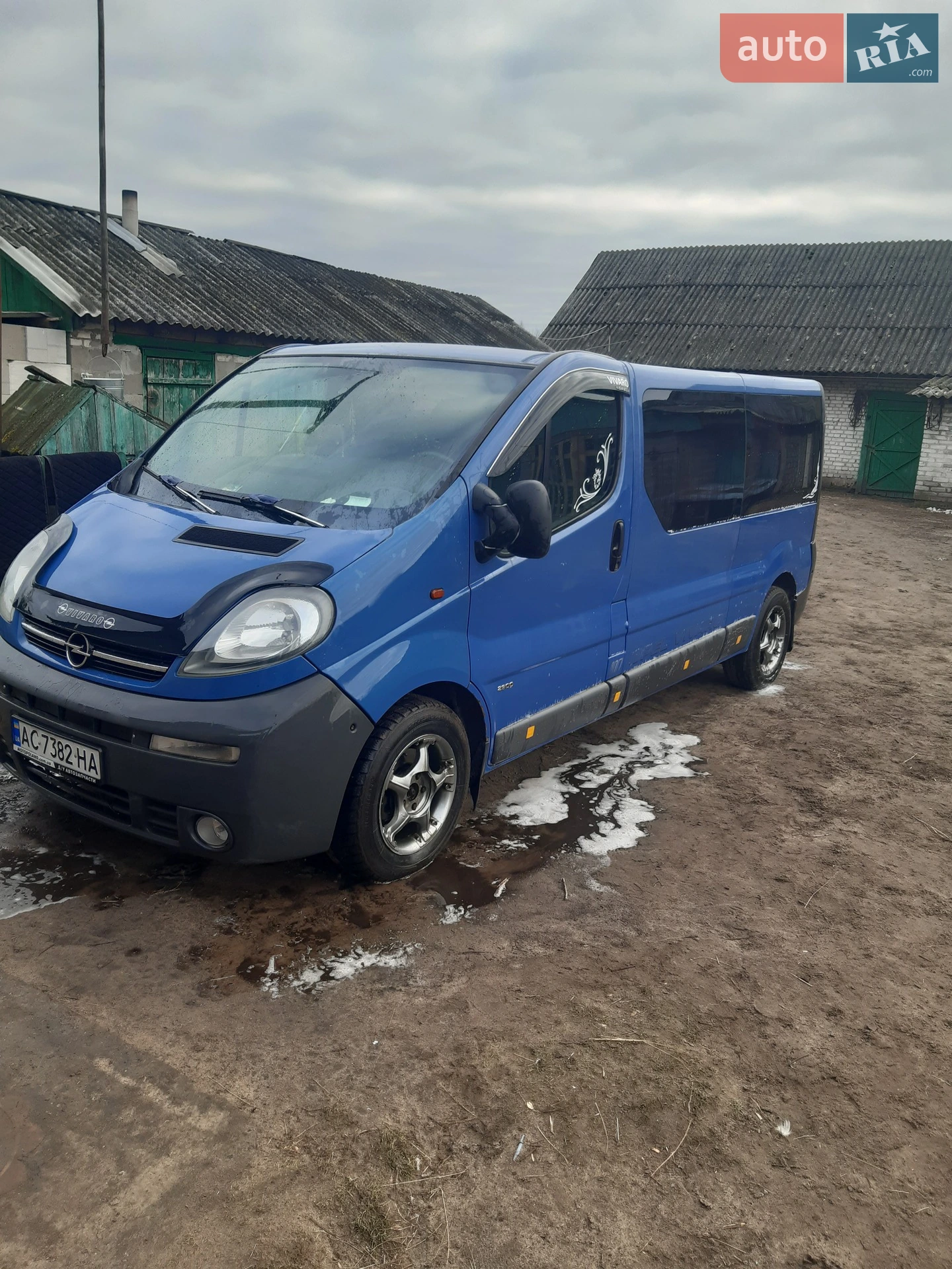 Opel Vivaro, 2003