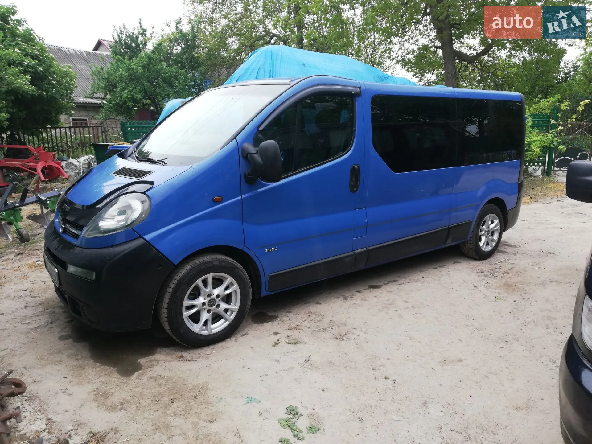 Opel Vivaro, 2004