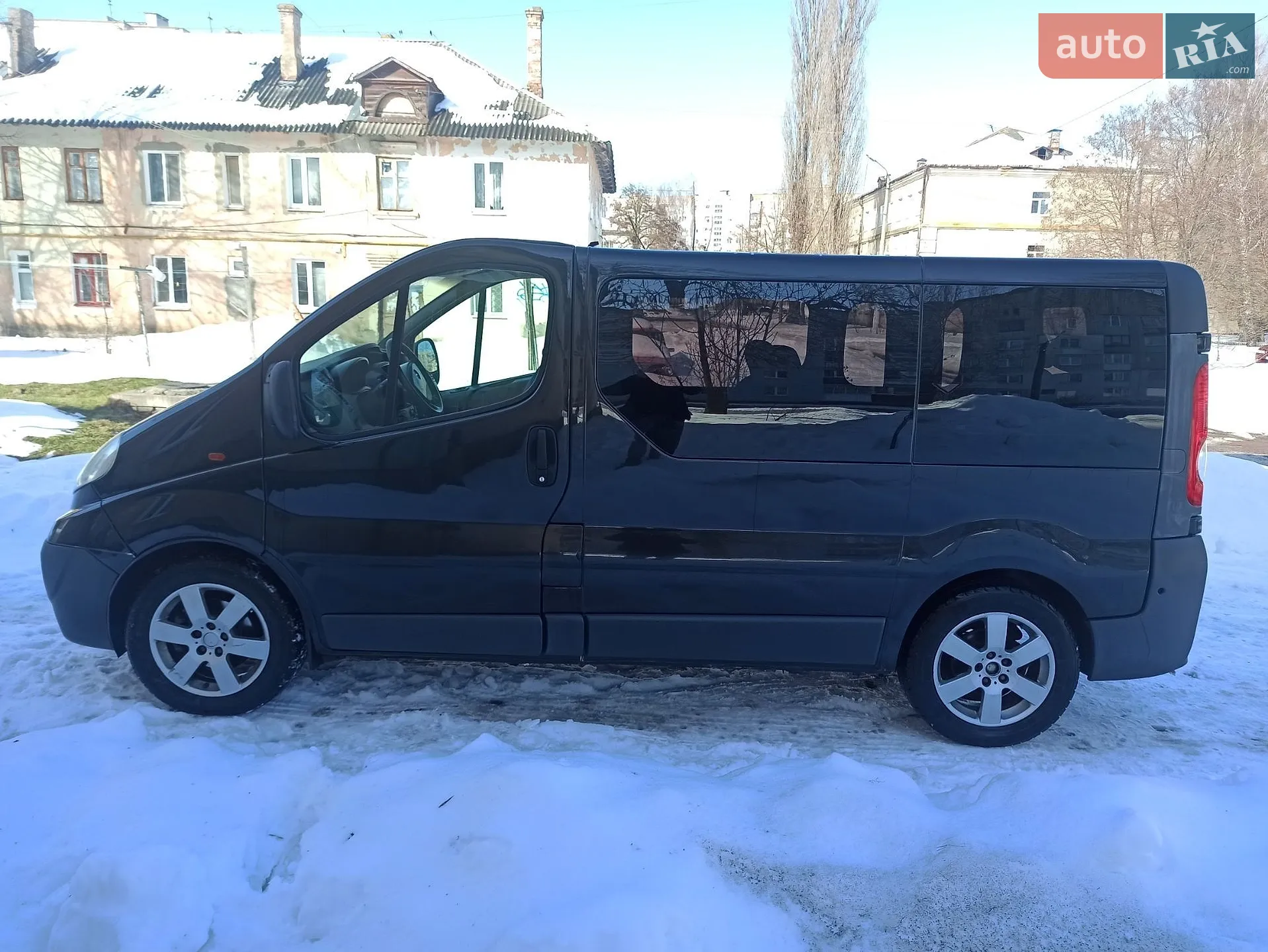 Opel Vivaro, 2011