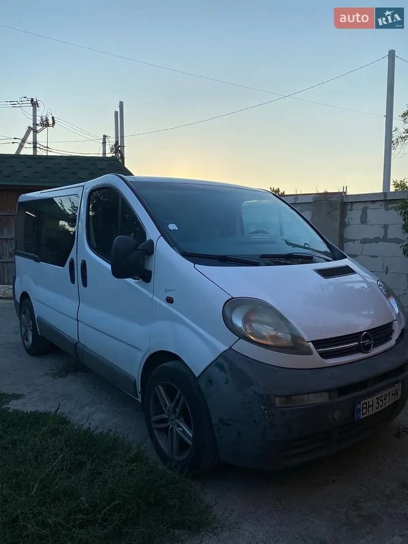 Opel Vivaro, 2005