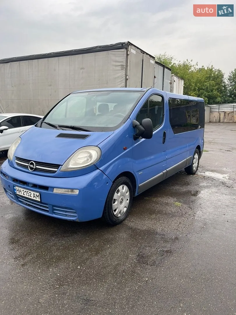 Opel Vivaro, 2003