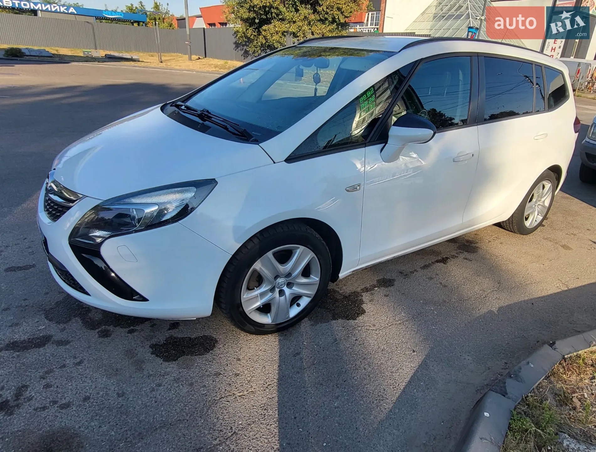 Opel Zafira Tourer, 2015