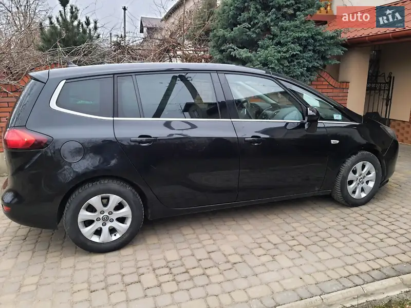 Opel Zafira, 2014