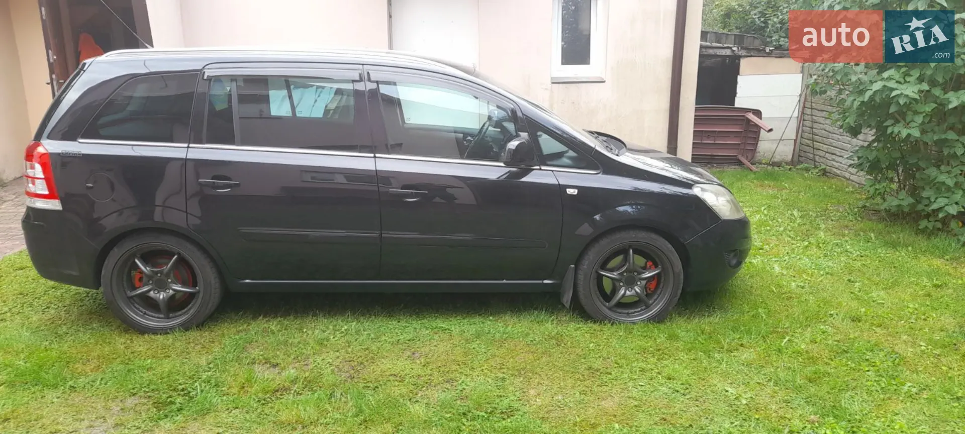 Opel Zafira, 2011