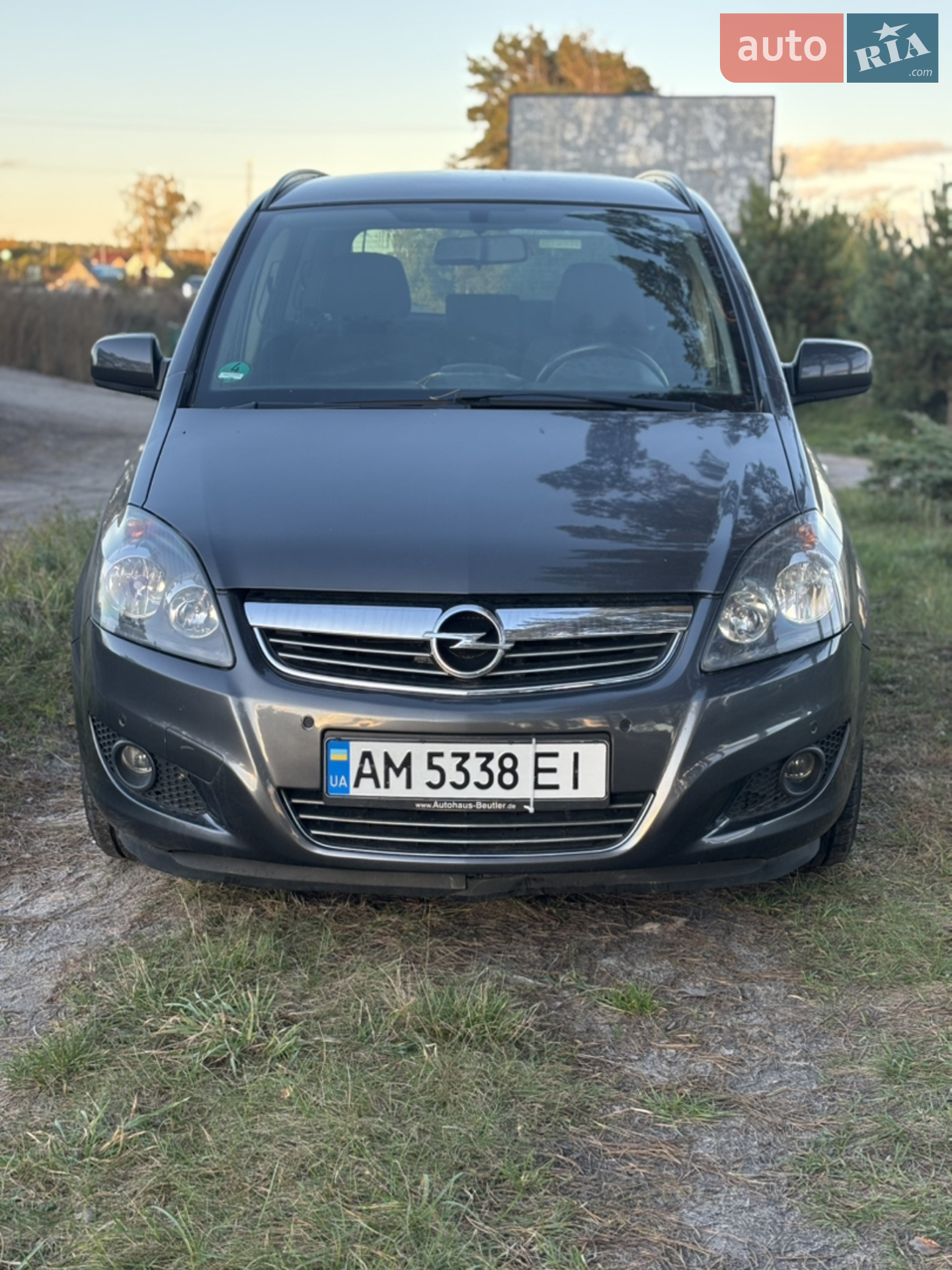 Opel Zafira, 2011
