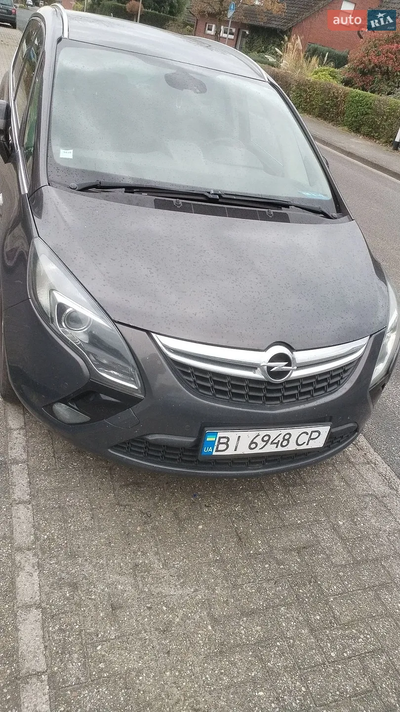 Opel Zafira, 2013