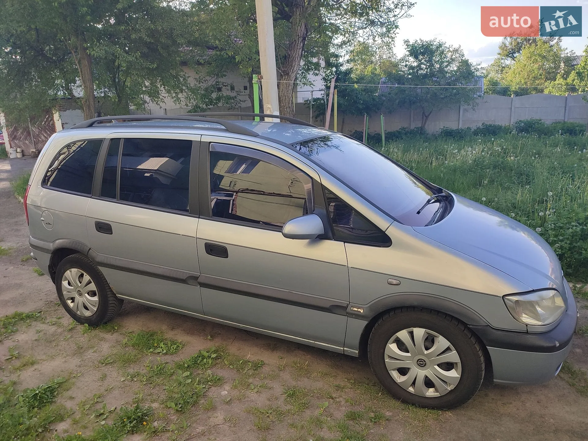 Opel Zafira, 2000