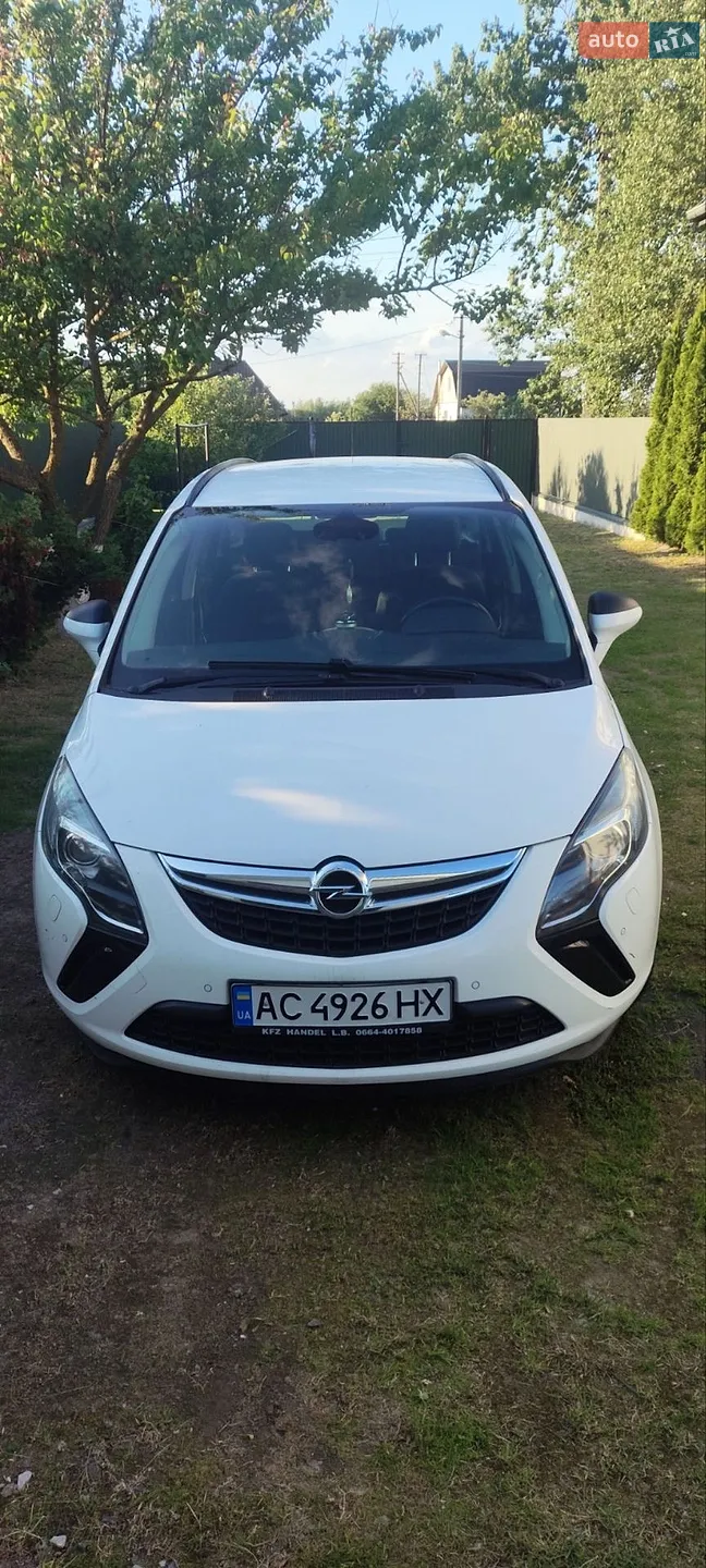 Opel Zafira, 2013