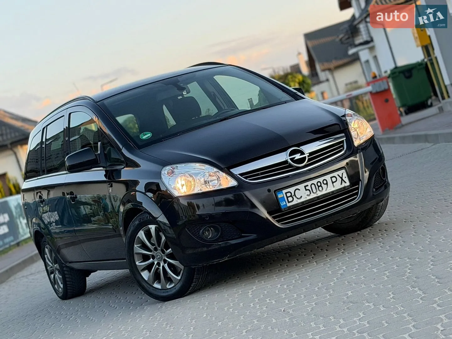 Opel Zafira, 2011