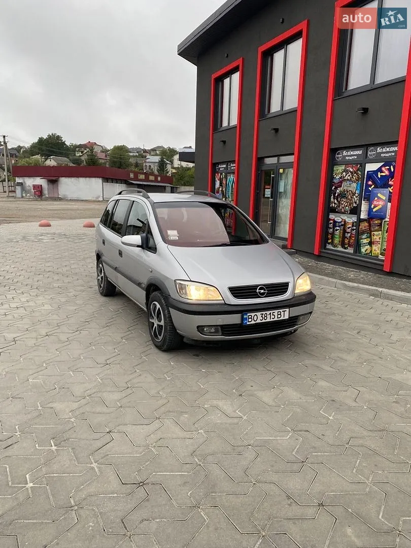 Opel Zafira, 2000