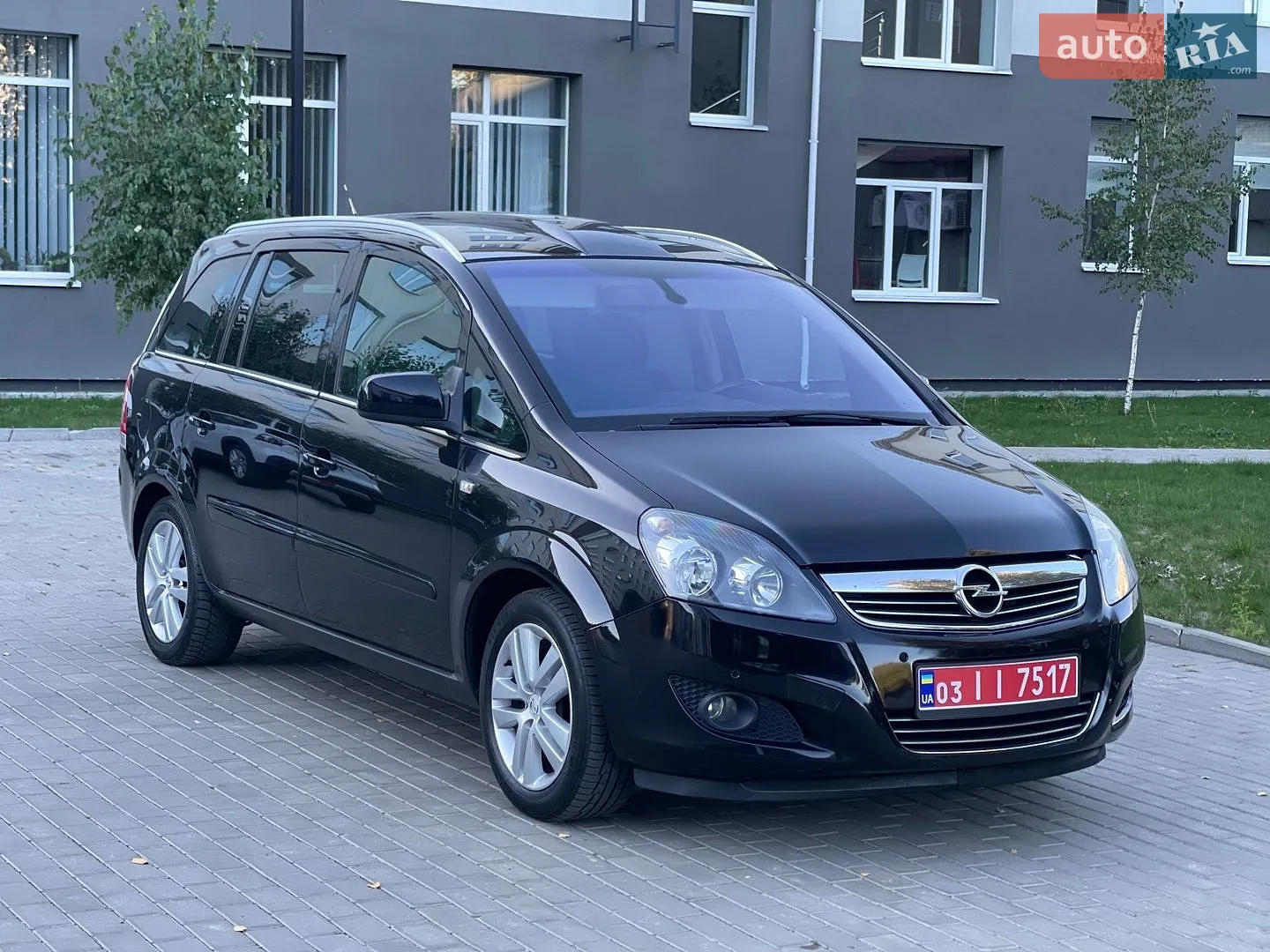 Opel Zafira, 2011