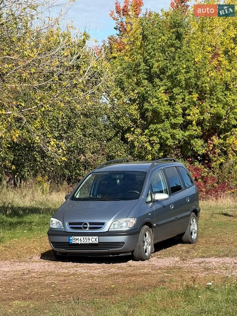 Opel Zafira, 2004