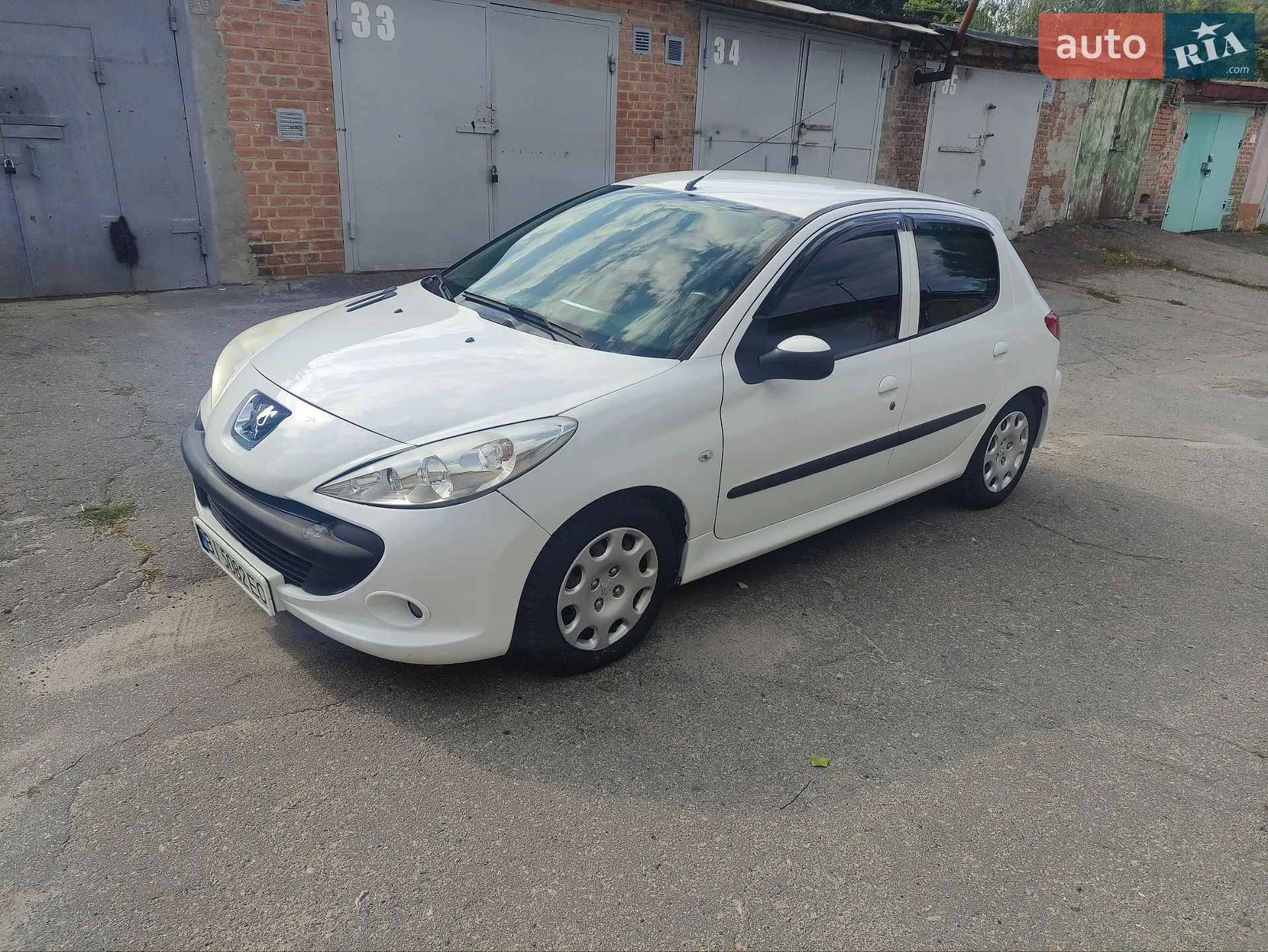 Peugeot 206 plus, 2010