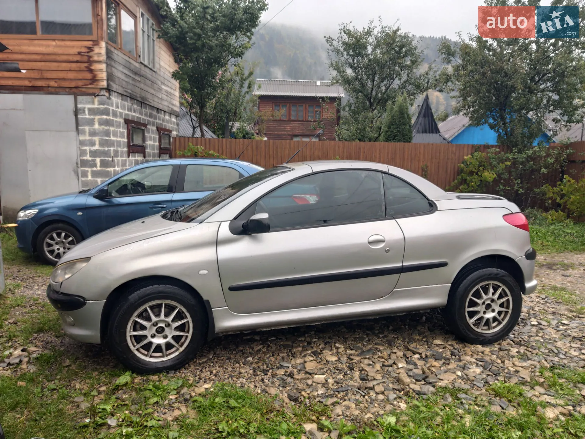 Peugeot 206, 2001