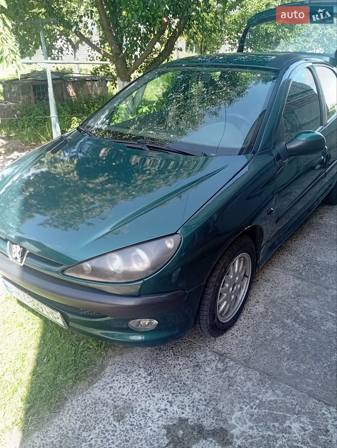 Peugeot 206, 2001